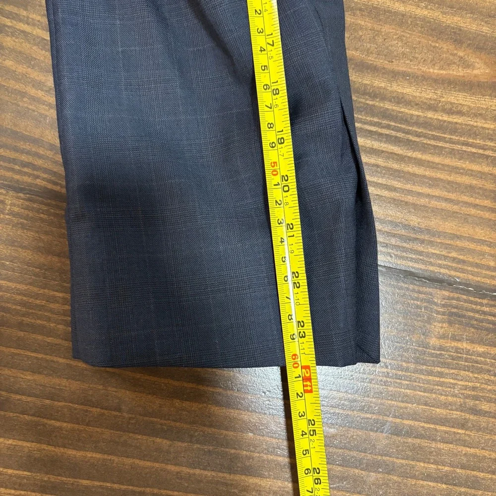 Jos A Bank Signature Gold Gordon Sport Coat Blazer Mens 42S Navy Windowpane Wool